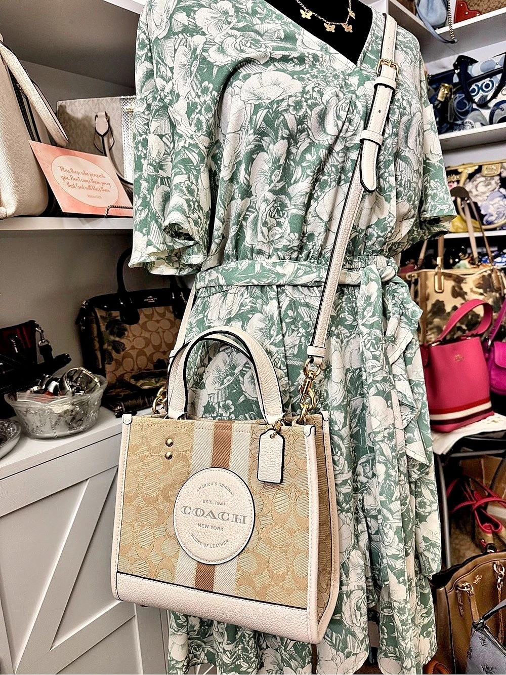 Coach Dempsey Tote 22